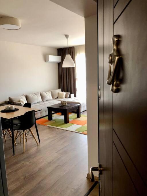Luxury Apartment Pazardżik Zewnętrze zdjęcie